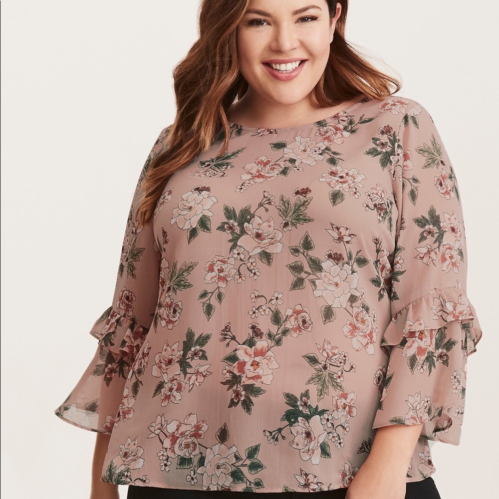 Torrid blouse 🌸